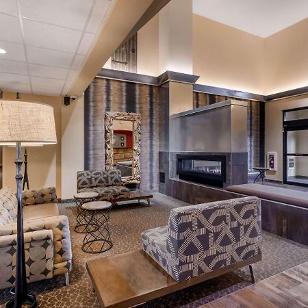 Comfort Suites Burlington Eksteriør billede