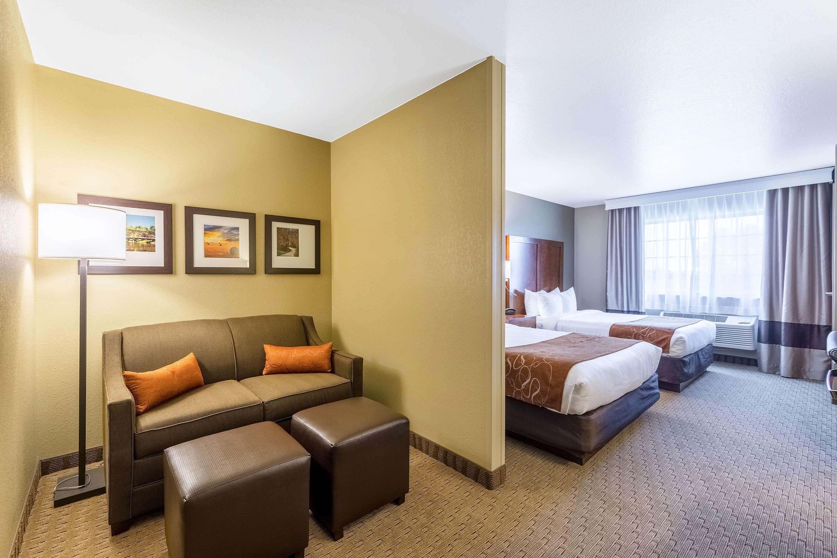 Comfort Suites Burlington Eksteriør billede