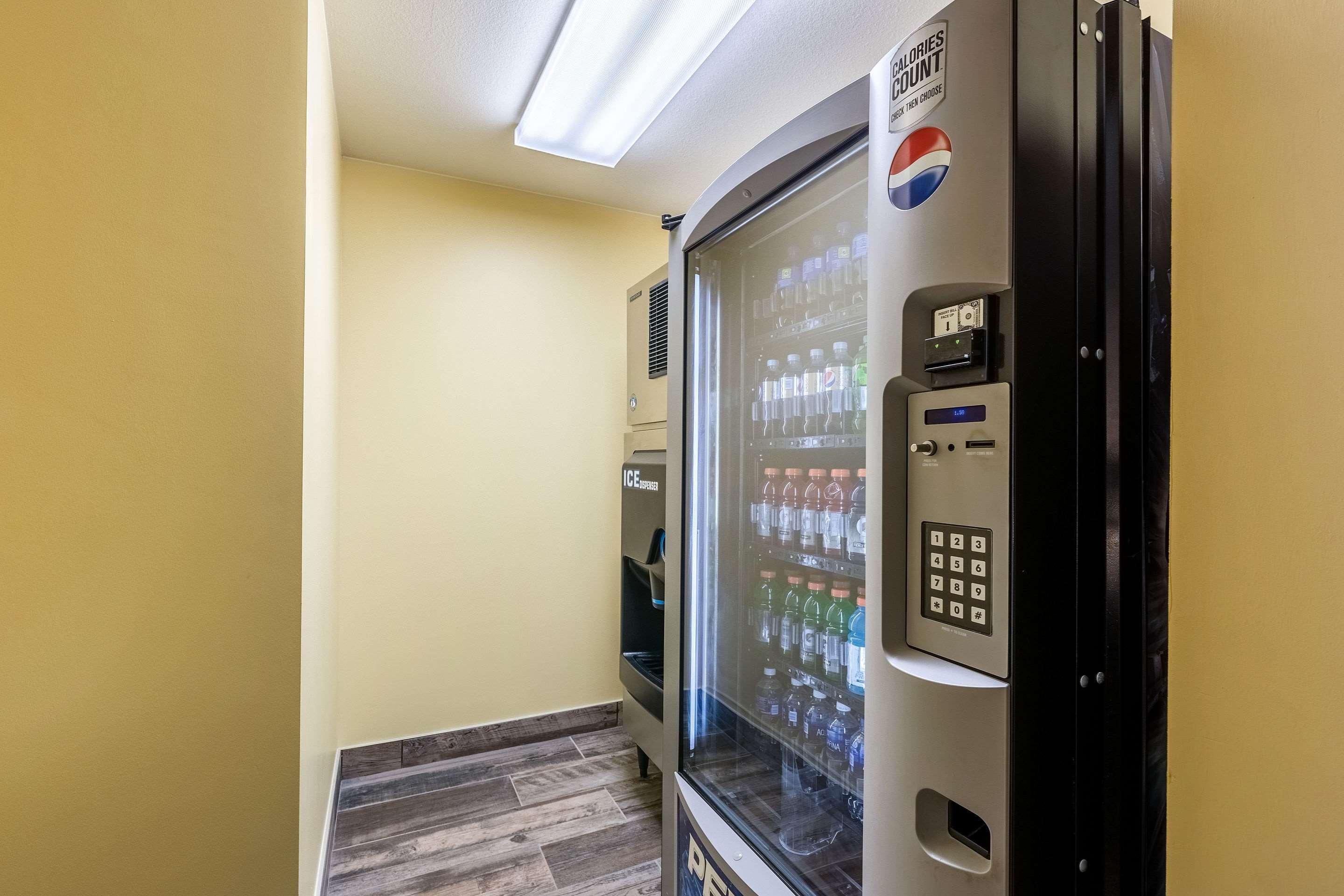 Comfort Suites Burlington Eksteriør billede