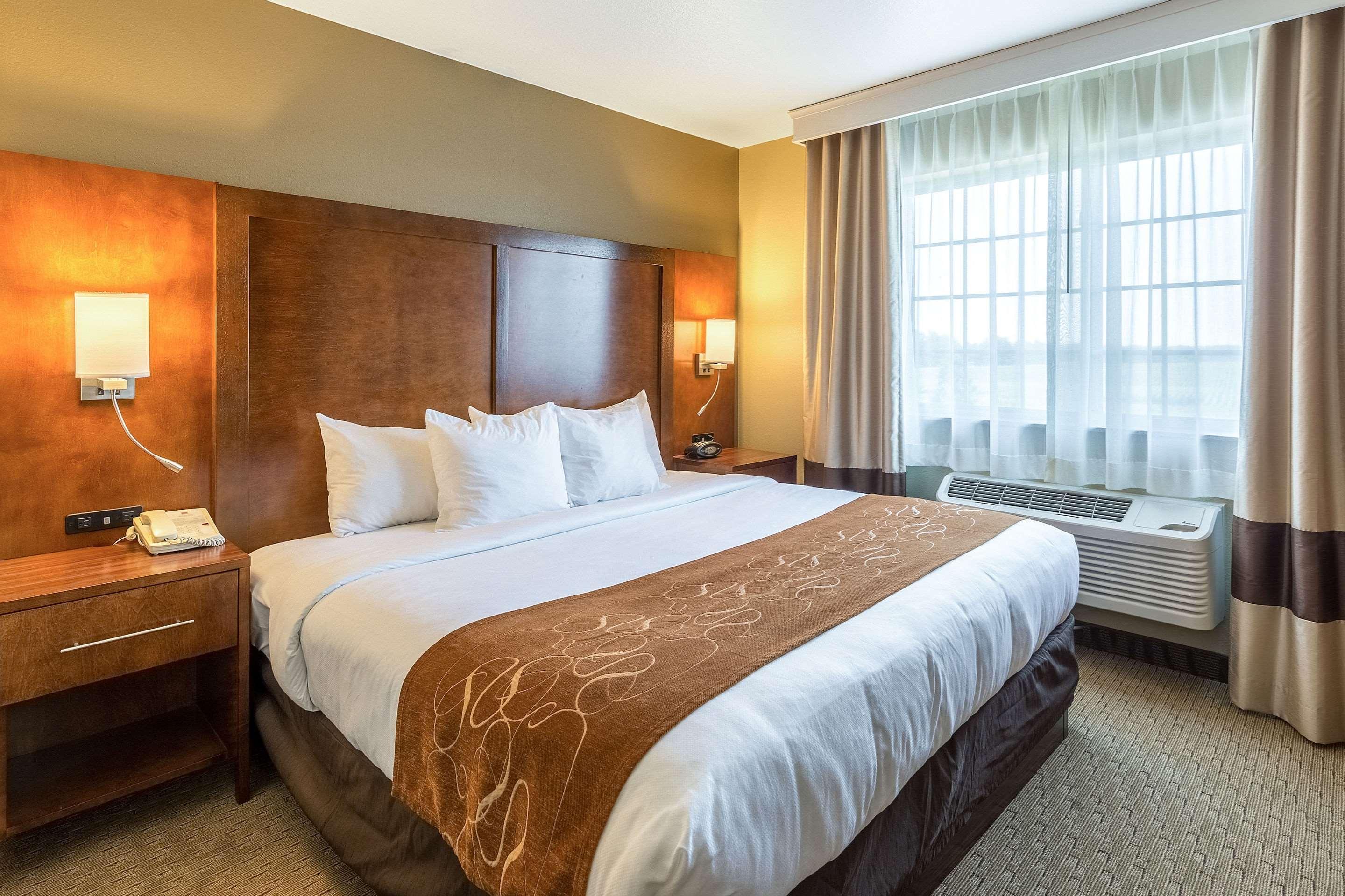 Comfort Suites Burlington Eksteriør billede