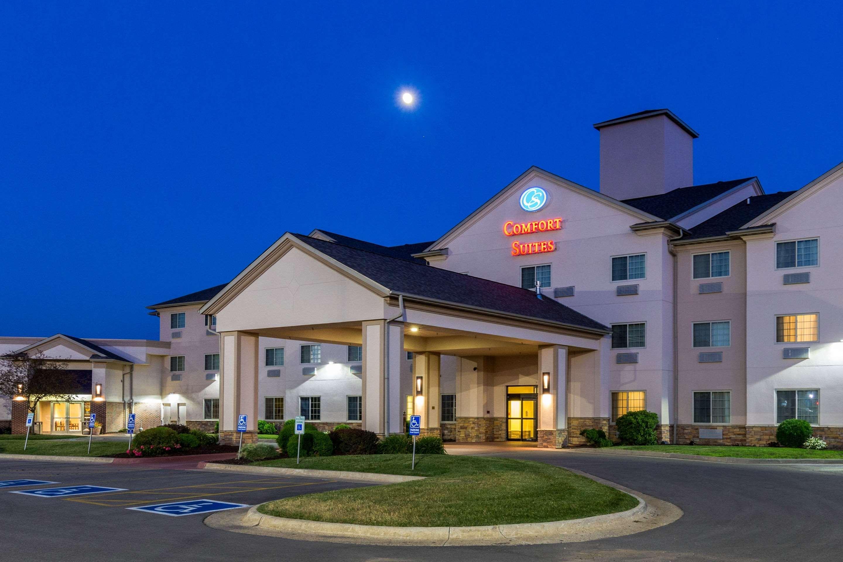 Comfort Suites Burlington Eksteriør billede
