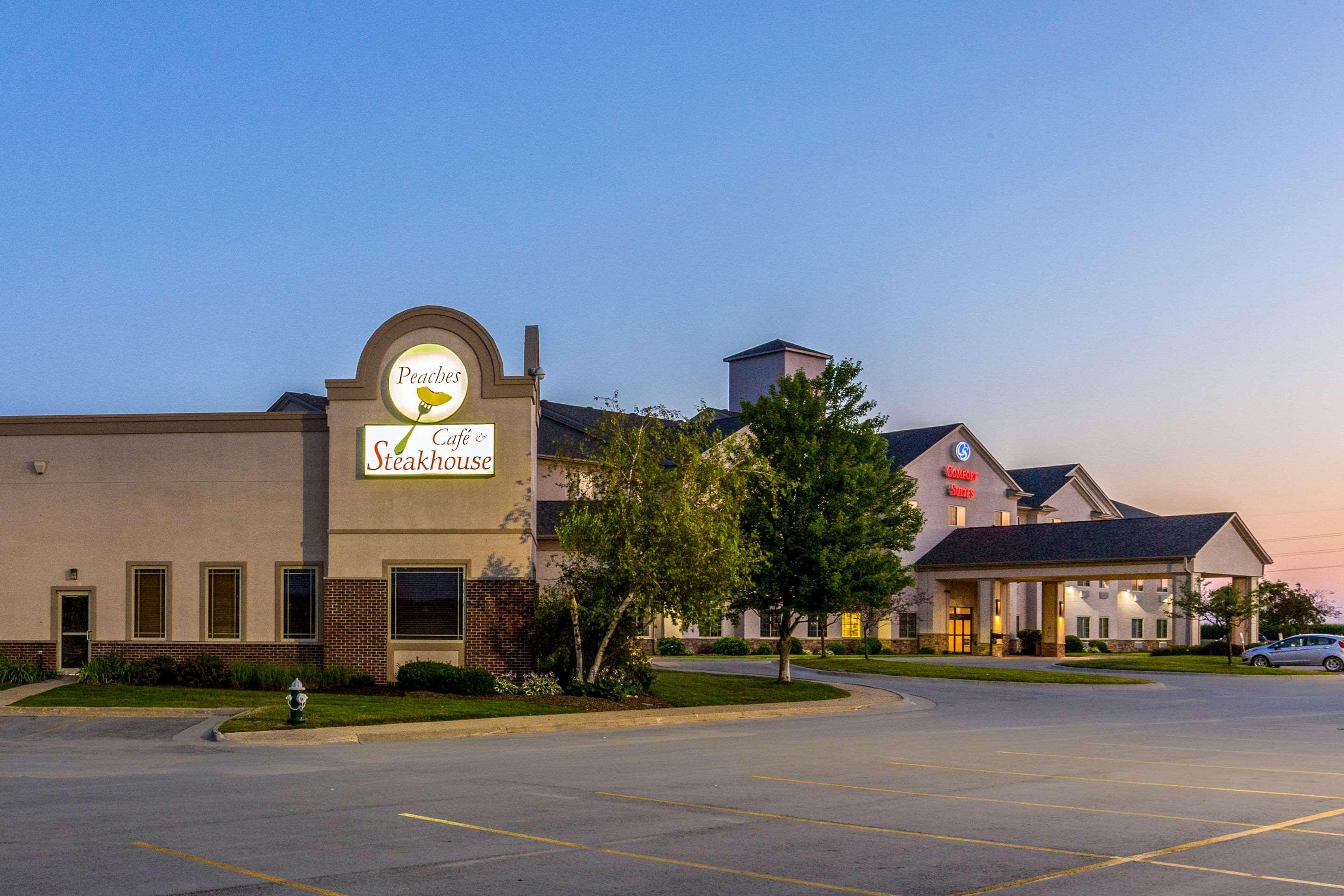 Comfort Suites Burlington Eksteriør billede