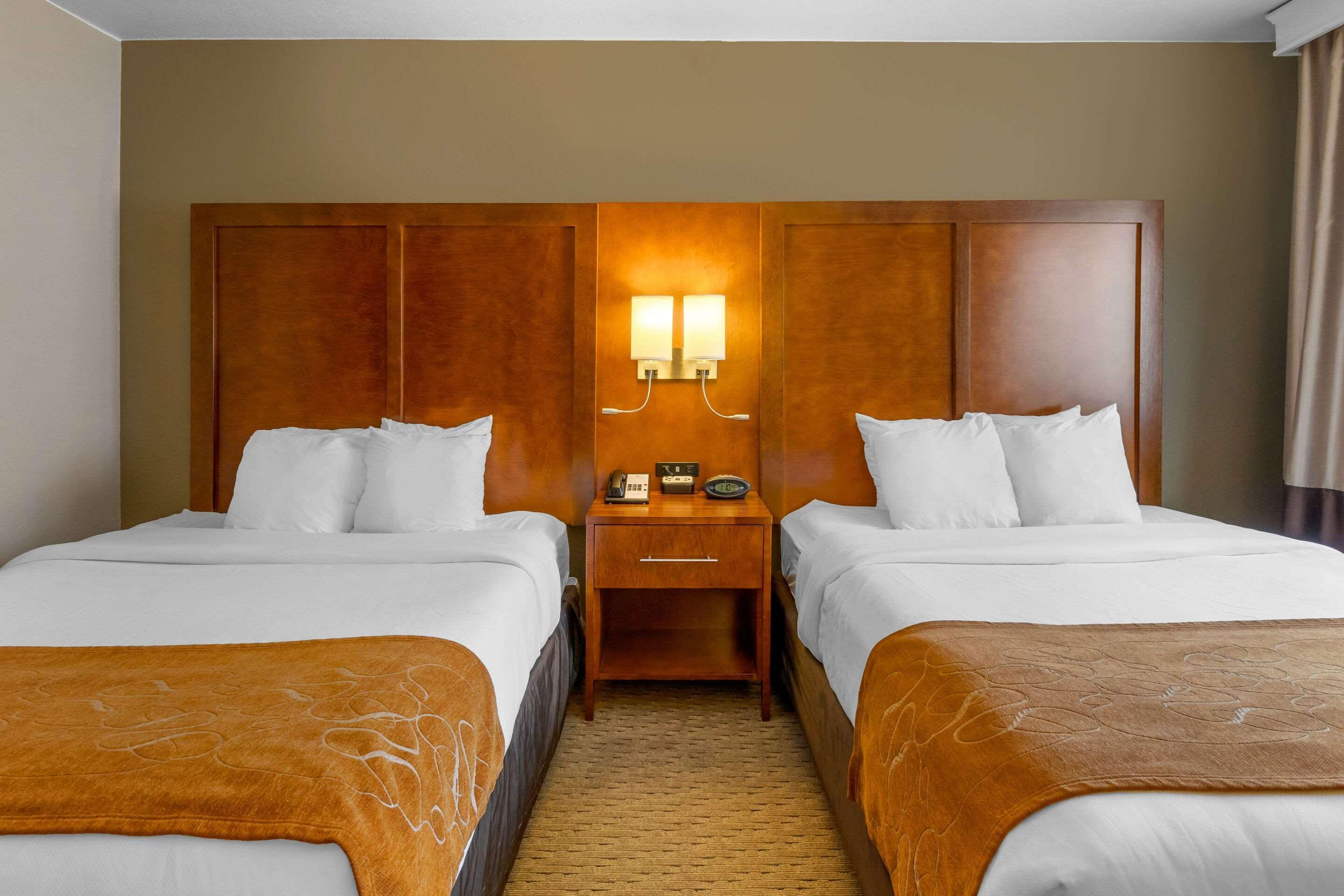 Comfort Suites Burlington Eksteriør billede